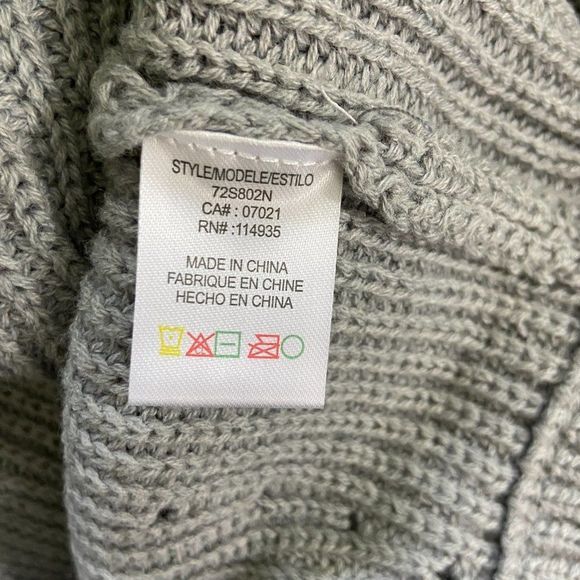 NWT RDI Grey‎ Beige Beach Turtle Neck Sweater - Picture 7 of 8